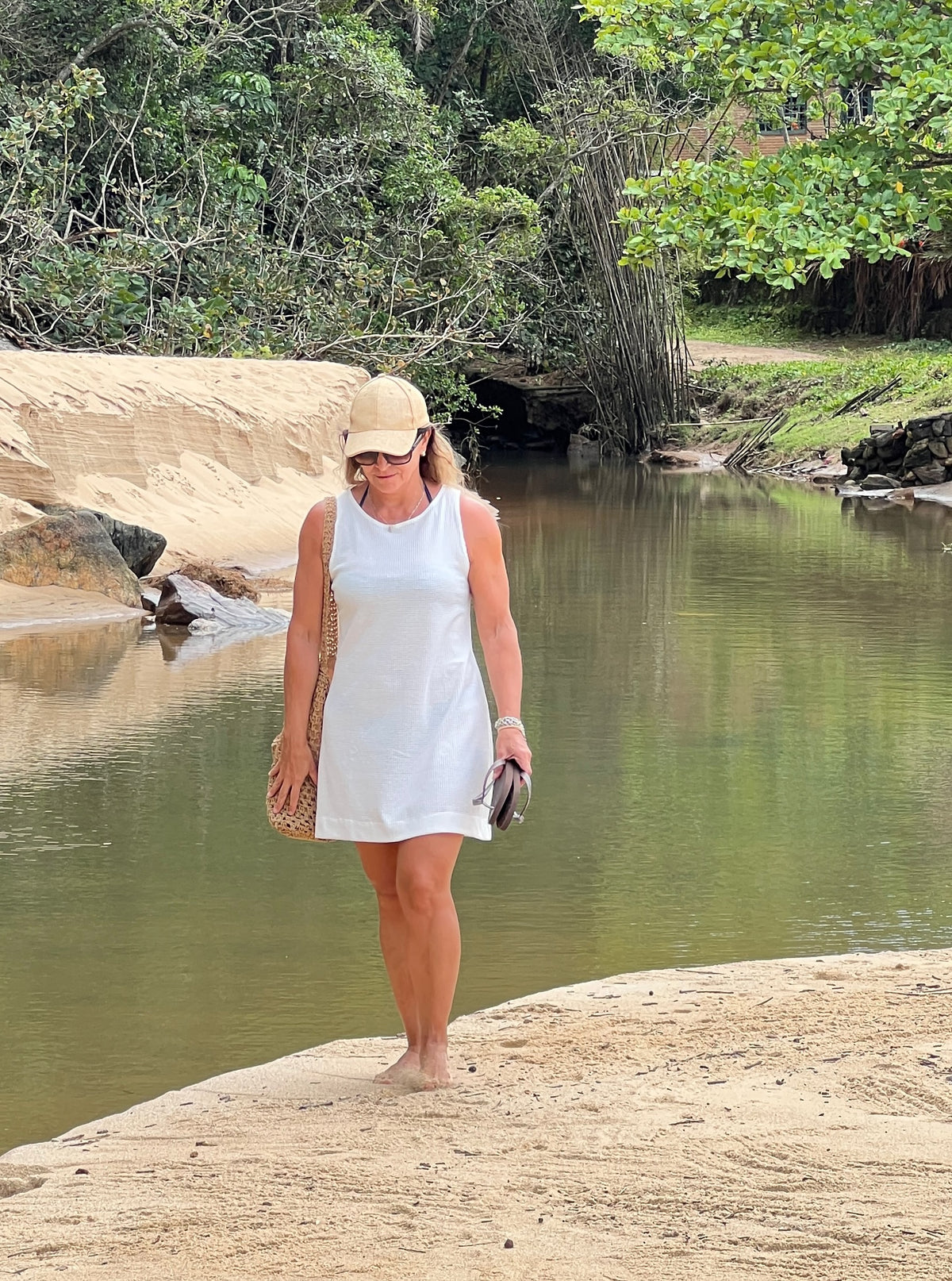 Vestido regata curto tricot - Basic Beach - foto 8