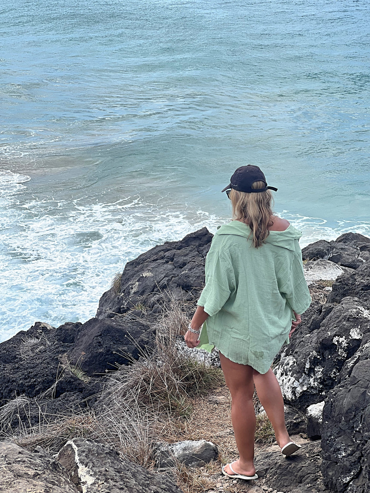Camisa feminina ampla Costa Rica - Basic Beach - foto 17