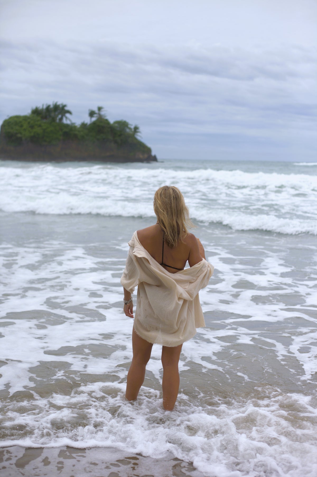 Camisa feminina ampla Costa Rica - Basic Beach - foto 7
