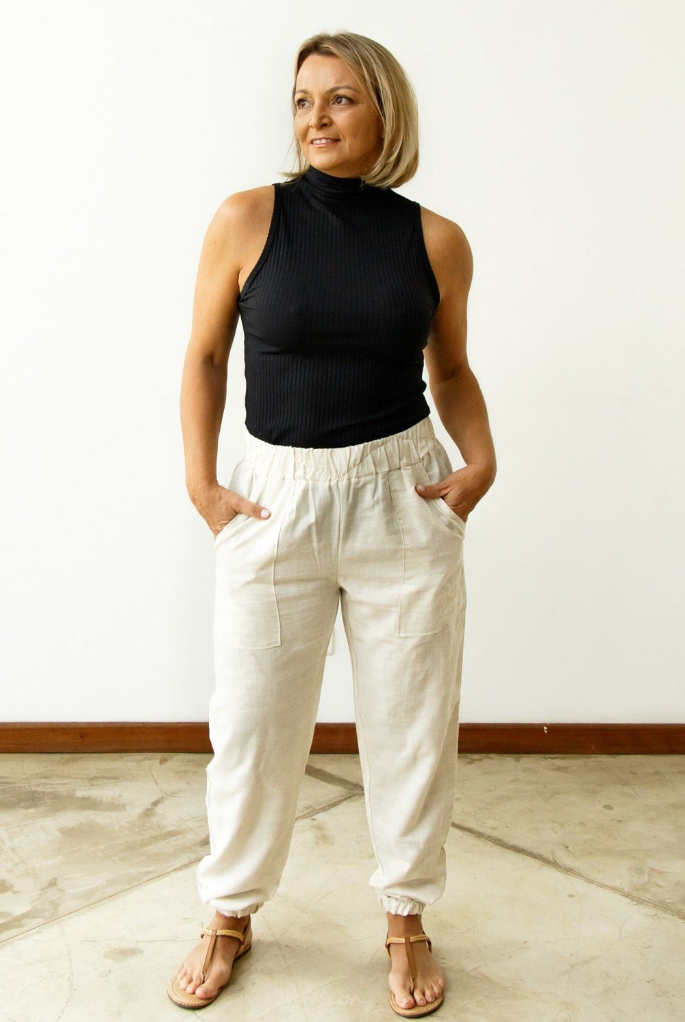 Calça cenoura Jogger - Basic Beach
